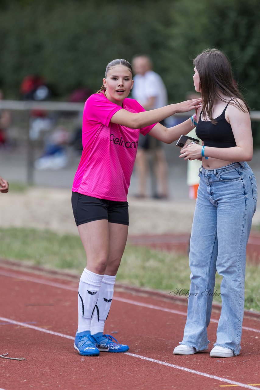 Bild 65 - Loewinnen Cup